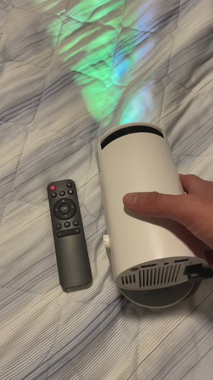 LUGOFLIX Pro 4K Beamer – Tragbarer Projektor in Kinoqualität